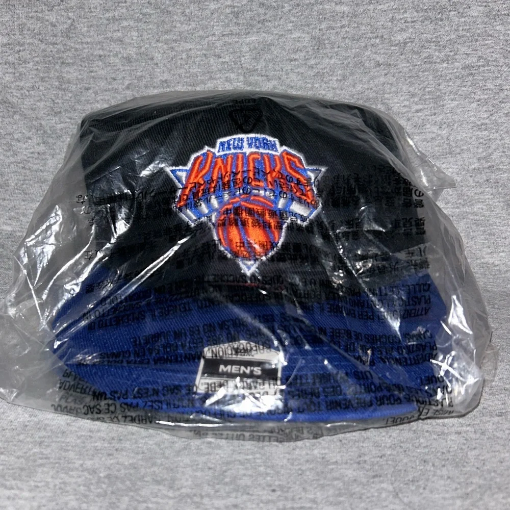 🗽🏀 New York Knicks NBA Basketball Structured SnapBack Hat 🏀🗽